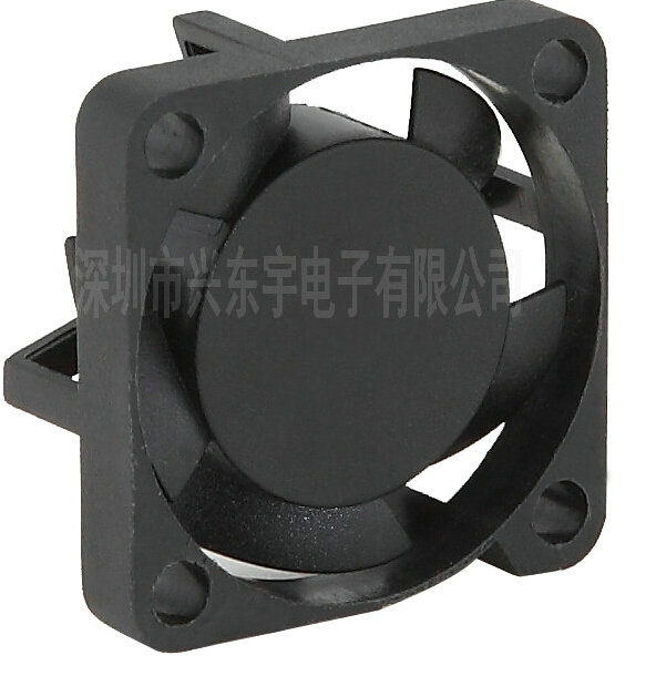 【電腦散熱風扇批發(fā)廠家】精益求精的產(chǎn)品，你值得期待。