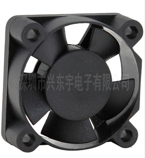 【電飯煲散熱風(fēng)扇】轉(zhuǎn)子平衡軸心在哪里？